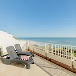 Monicca Collection And Residences 4*
