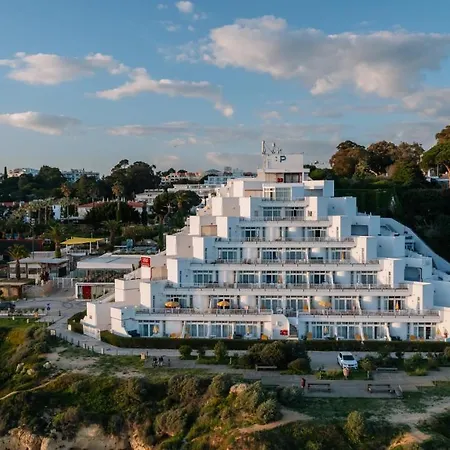 Monicca Collection And Residences מלון דירות