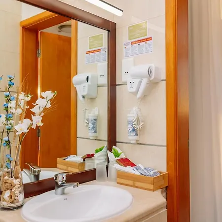 Aparthotel Monicca Collection And Residences