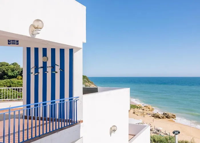 Monicca Collection And Residences Appart hôtel 4*