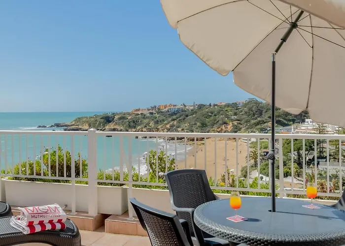 Monicca Collection And Residences Appart hôtel 4*